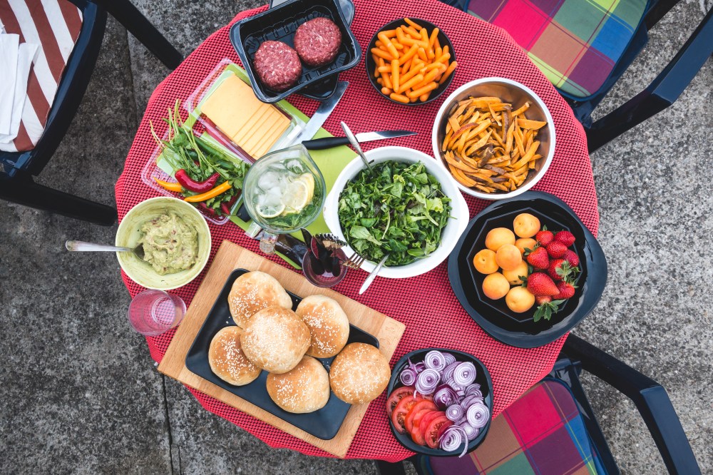 foodiesfeed-com_ready-for-barbeque